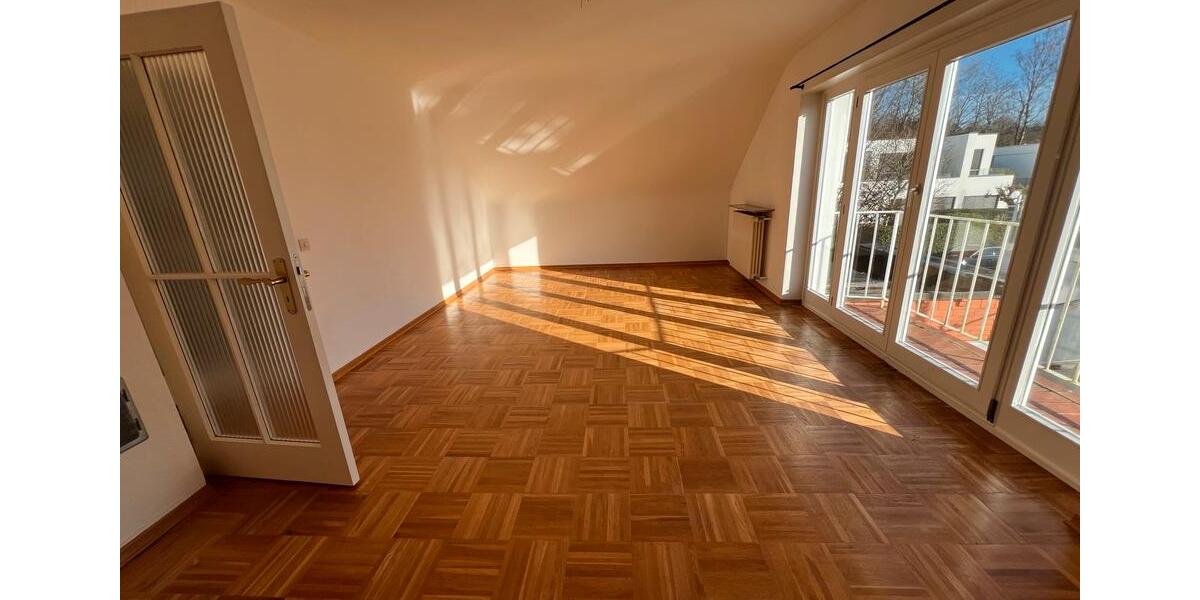 Etagenwohnung Saarbrücken - 4 Zimmer, 75 m&sup2;, 650&euro; | Angebot:25309120