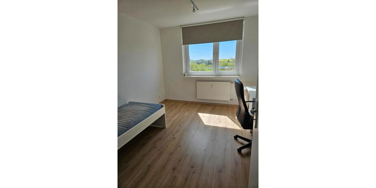 Hochparterre Geithain - 3 Zimmer, 58 m&sup2;, 415&euro; | Angebot:26365865