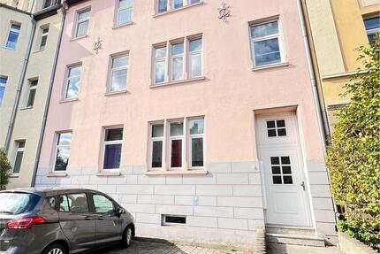 helle 4-Raumwohnung mit Balkon im Dachgeschoss eines gepflegten 4 4 zimmer