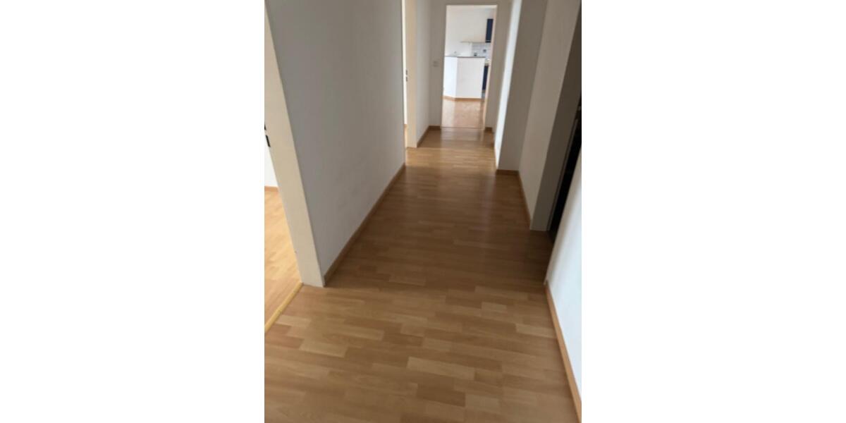 Dachgeschoßwohnung Darmstadt Darmstadt-Nord - 3 Zimmer, 92 m&sup2;, 1.000&euro; | Angebot:25056866