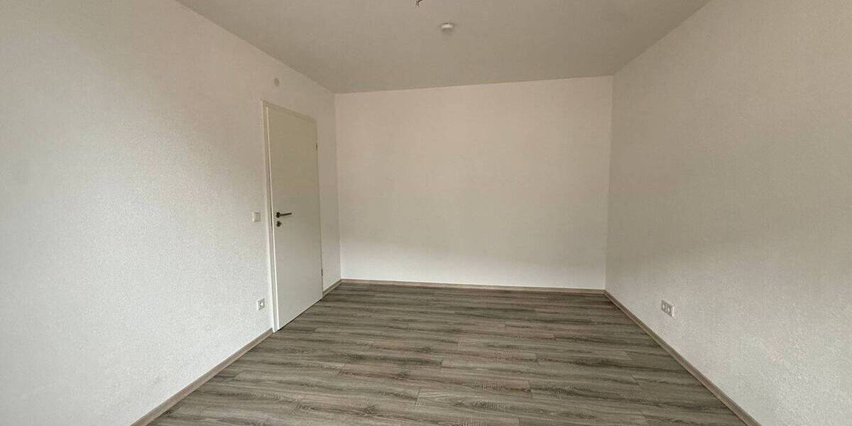 Modern sanierte 2-ZKB mit Einbauküche in Ottweiler - sofort bezugsfrei - Etagenwohnung Ottweiler | Angebot:26164331