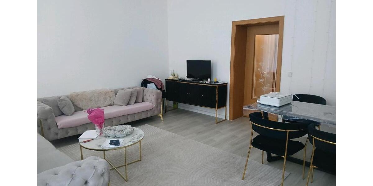 Etagenwohnung Wiesbaden - 4 Zimmer, 105 m&sup2;, 1.735&euro; | Angebot:26615120