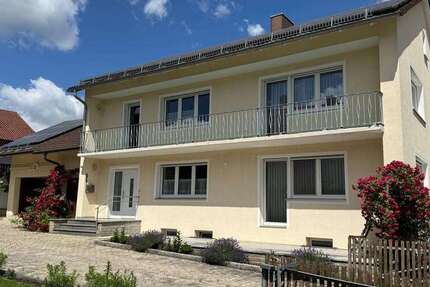 Haus Gerolsbach - 7 Zimmer, 180 m&sup2;, 1.450&euro; | Angebot:27191674