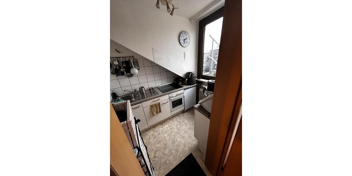 Helle 1-Zimmer-Wohnung mit separater Küche und Bad 1 zimmer