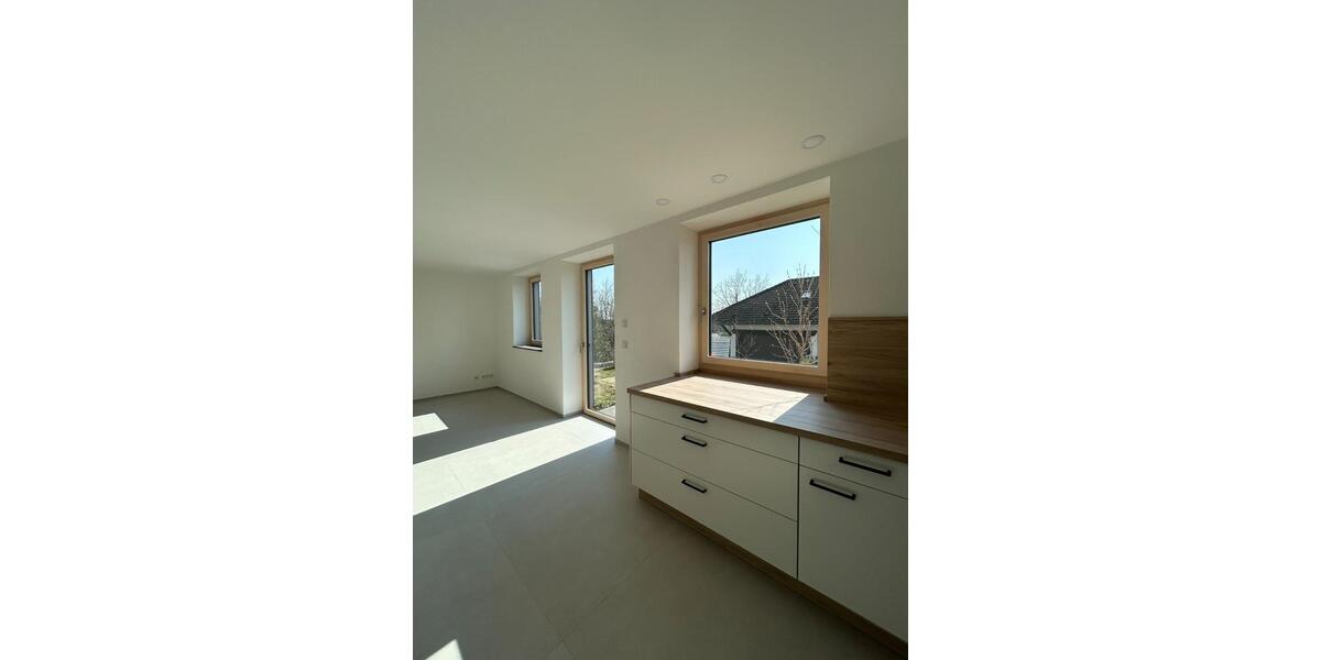 Erdgeschoßwohnung Ammerndorf - 2 Zimmer, 68 m&sup2;, 850&euro; | Angebot:25764415