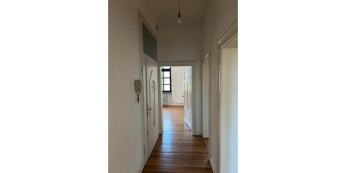 Etagenwohnung Saarbrücken St. Arnual - 3 Zimmer, 80 m&sup2;, 900&euro; | Angebot:25342844