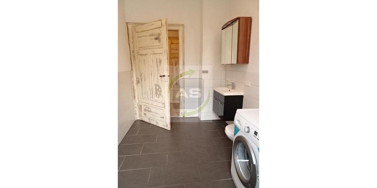 Erdgeschoßwohnung Zwickau - 3 Zimmer, 80 m&sup2;, 499&euro; | Angebot:25902787