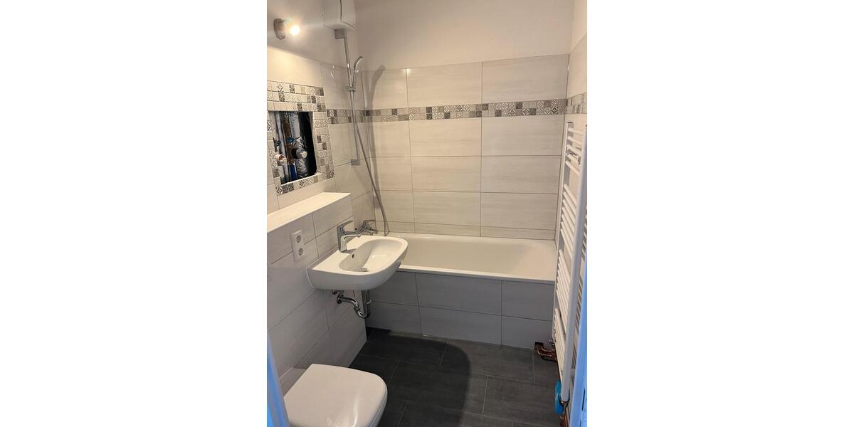 Etagenwohnung Greifswald - 4 Zimmer, 97 m&sup2;, 1.600&euro; | Angebot:26481885