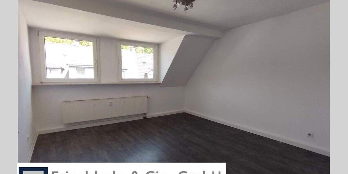 Schöne 4-Zimmer-Dachgeschosswohnung in Kierspe! 3 zimmer