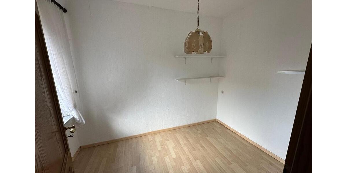 Einfamilienhaus Vechta - 7 Zimmer, 160 m&sup2;, 1.400&euro; | Angebot:26630991