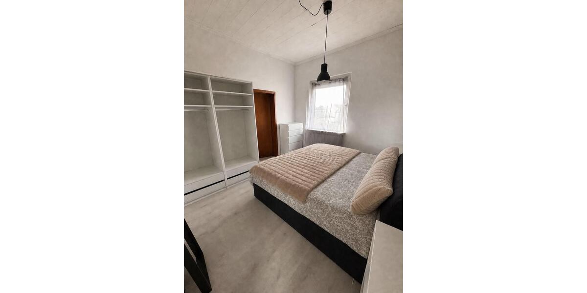 Wohnen auf Zeit Mülheim an der Ruhr Broich - 3 Zimmer, 78 m&sup2;, 1.400&euro; | Angebot:26566729