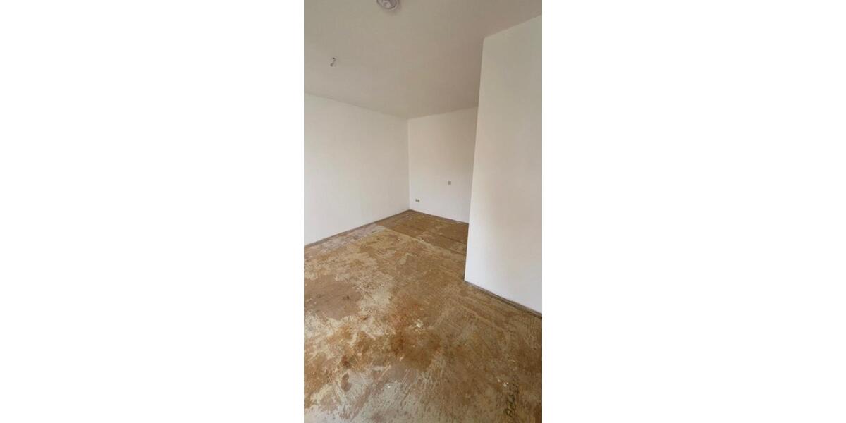 Dachgeschoßwohnung Olbernhau - 1 Zimmer, 34 m&sup2;, 197&euro; | Angebot:24704386