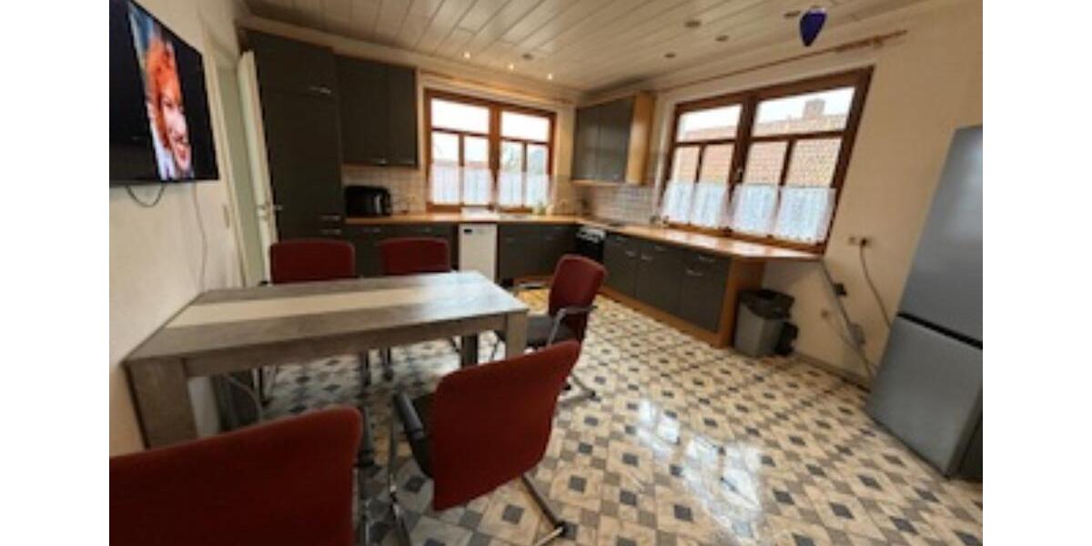 Wohnen auf Zeit Dinklage - 7 Zimmer, 140 m&sup2;, 16&euro; | Angebot:24541775