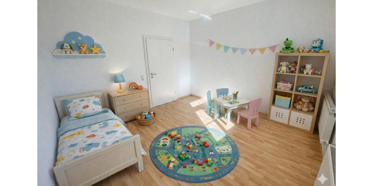 Etagenwohnung Glauchau - 4 Zimmer, 109 m&sup2;, 699&euro; | Angebot:26593964