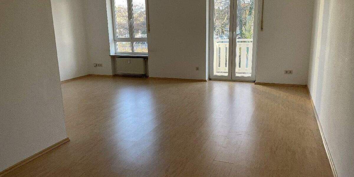 Etagenwohnung Buchloe - 3 Zimmer, 75 m&sup2;, 845&euro; | Angebot:25301855
