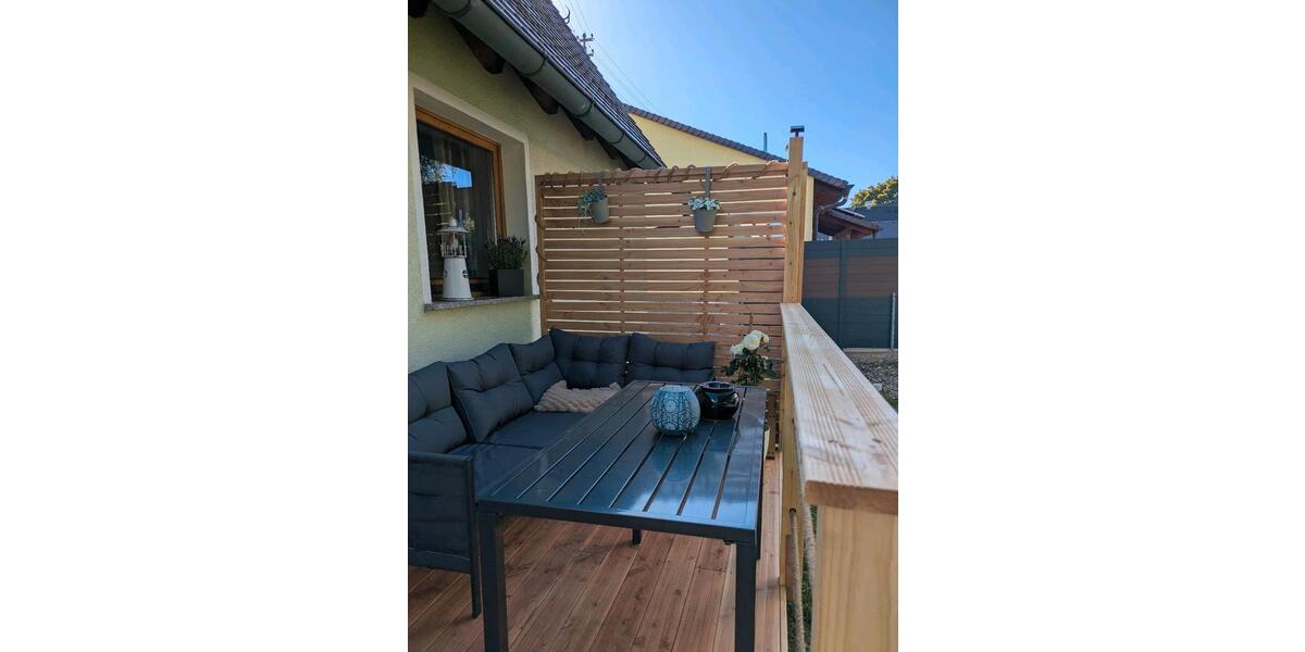 Einfamilienhaus Villingen-Schwenningen Schwenningen - 4 Zimmer, 95 m&sup2;, 1.800&euro; | Angebot:25980750