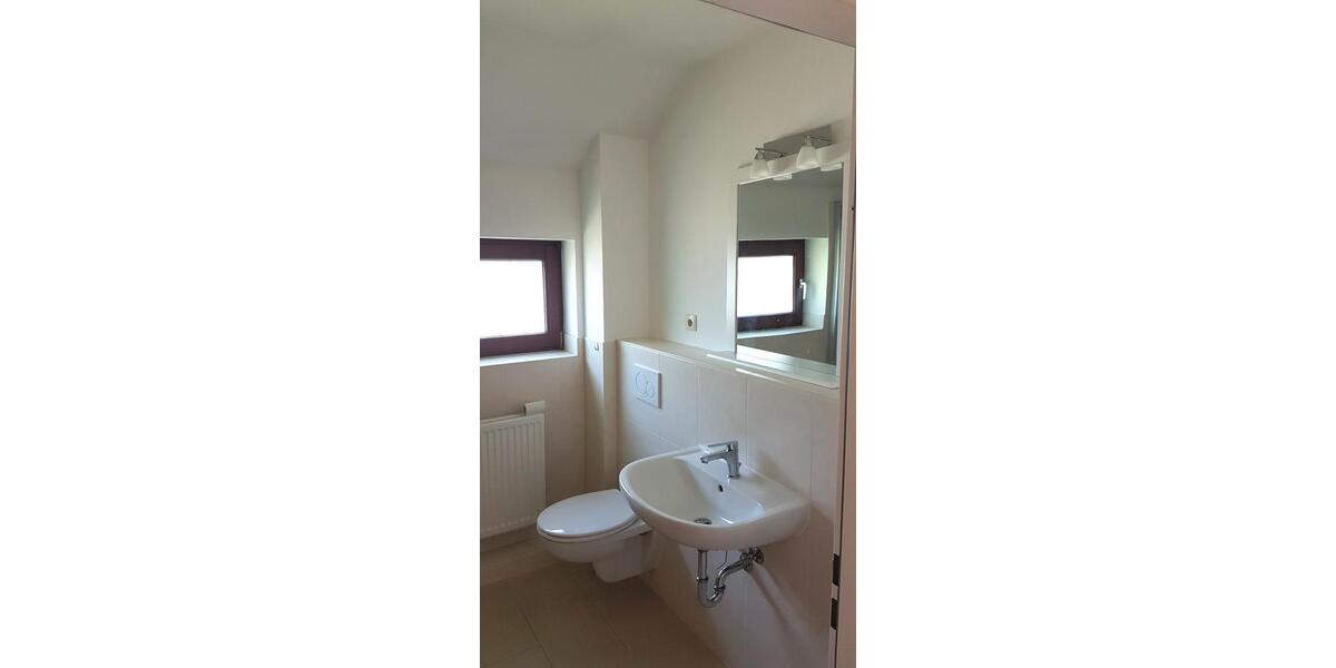 Einfamilienhaus Pinneberg - 5 Zimmer, 131 m&sup2;, 2.000&euro; | Angebot:26043862