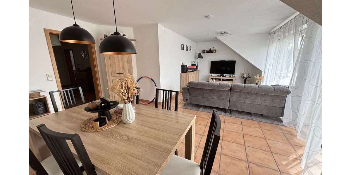 Etagenwohnung Rees Mehr - 4 Zimmer, 102 m&sup2;, 710&euro; | Angebot:26648126