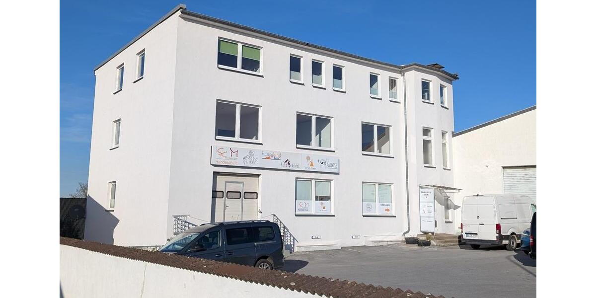 Etagenwohnung Heiligenhaus - 4 Zimmer, 150 m&sup2;, 900&euro; | Angebot:25048275