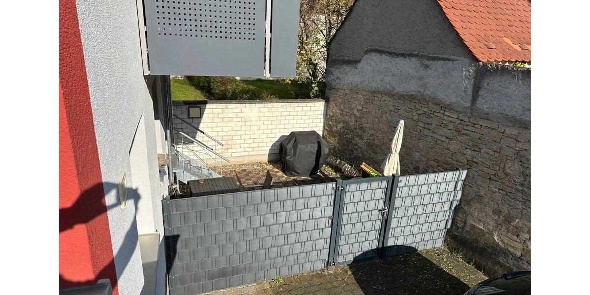 Hochparterre Würzburg Heuchelhof - 2 Zimmer, 64 m&sup2;, 965&euro; | Angebot:26673525