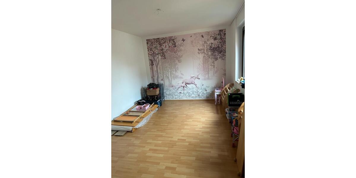 Etagenwohnung Bad Liebenwerda - 4 Zimmer, 106 m&sup2;, 750&euro; | Angebot:25544693