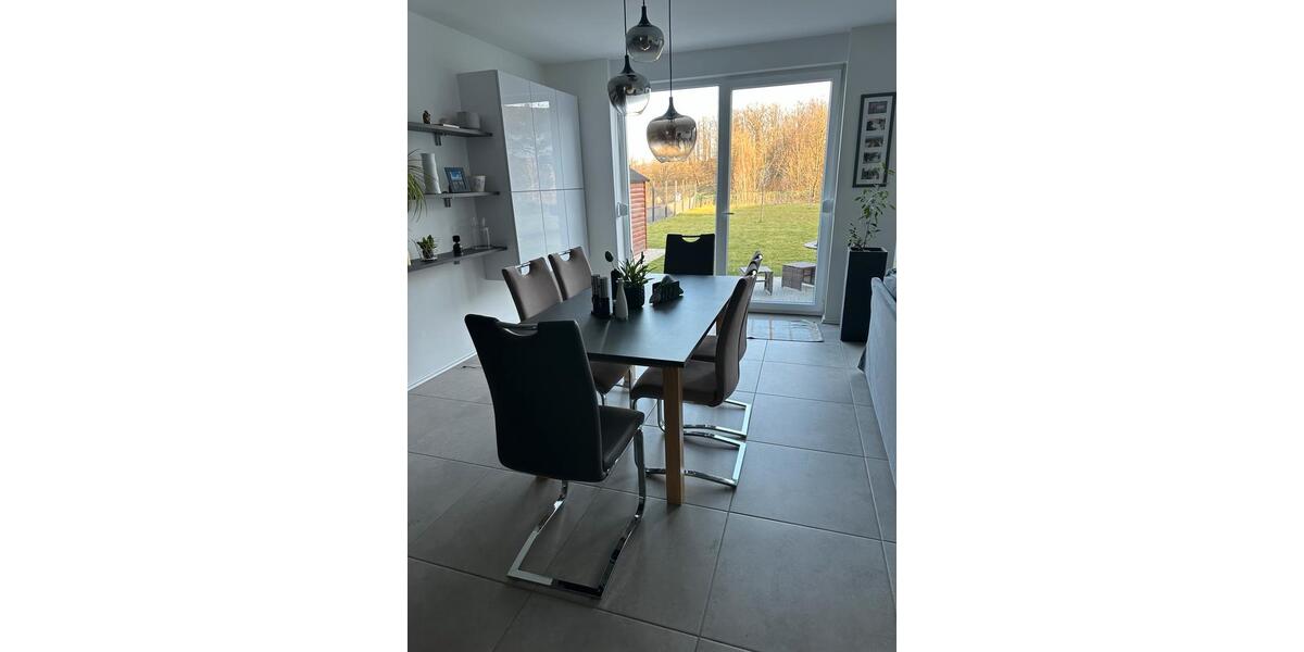 Etagenwohnung Wiehl - 2 Zimmer, 154 m&sup2;, 485&euro; | Angebot:25932983