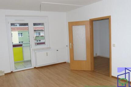 Wohnung Zella-Mehlis Mehlis - 2 Zimmer, 50 m&sup2;, 330&euro; | Angebot:24176865