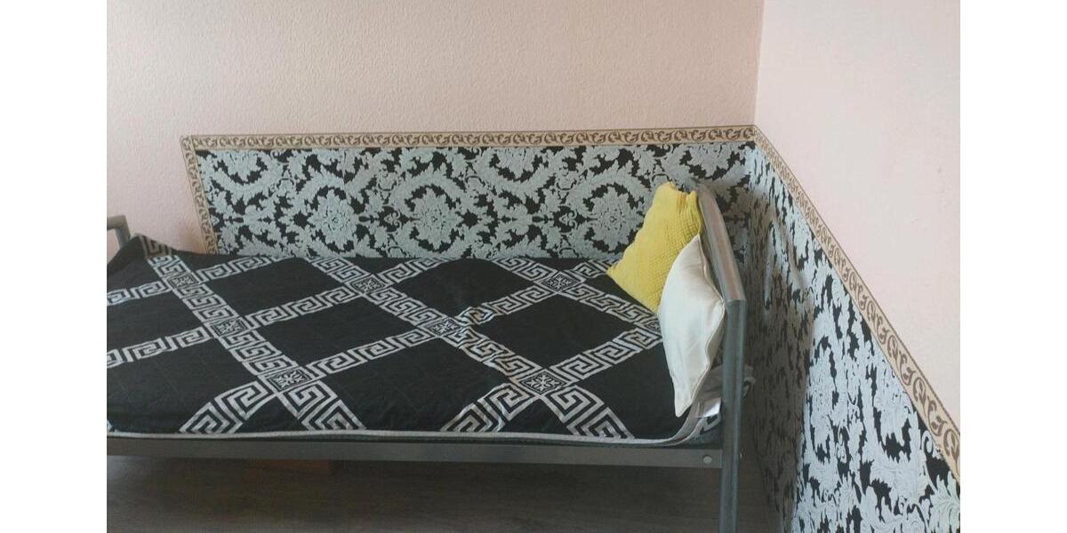 Etagenwohnung Berlin Marzahn-Hellersdorf - 1 Zimmer, 23 m&sup2;, 480&euro; | Angebot:26611544