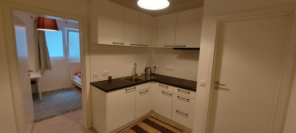 Etagenwohnung Unterföhring - 1 Zimmer, 23 m&sup2;, 880&euro; | Angebot:25993367