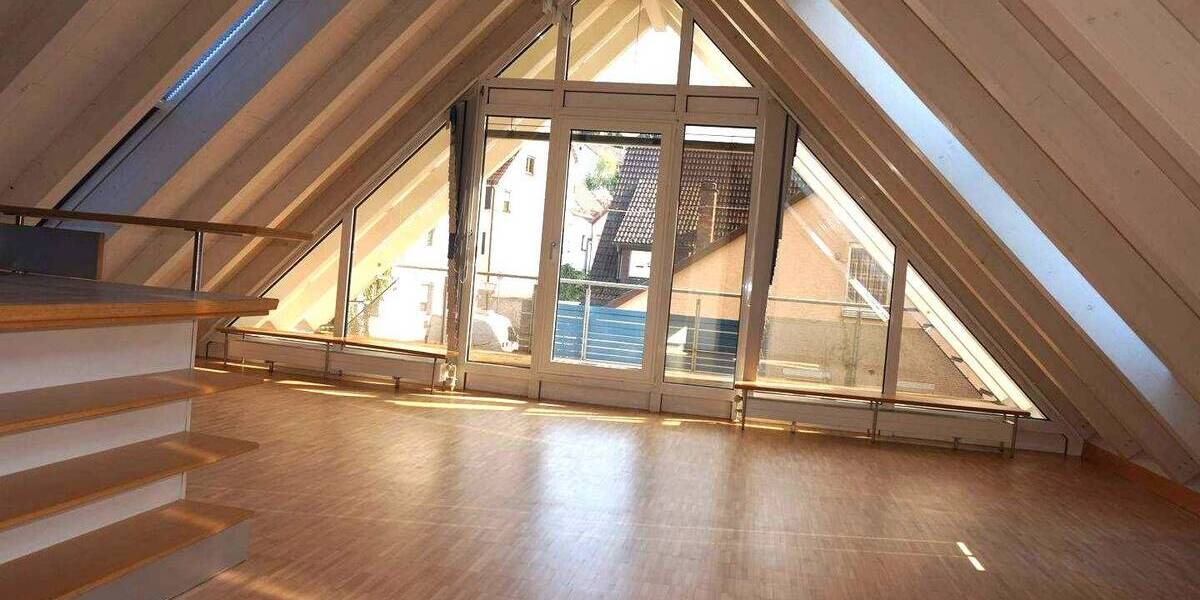 Etagenwohnung Schramberg - 2 Zimmer, 88 m&sup2;, 880&euro; | Angebot:24141081