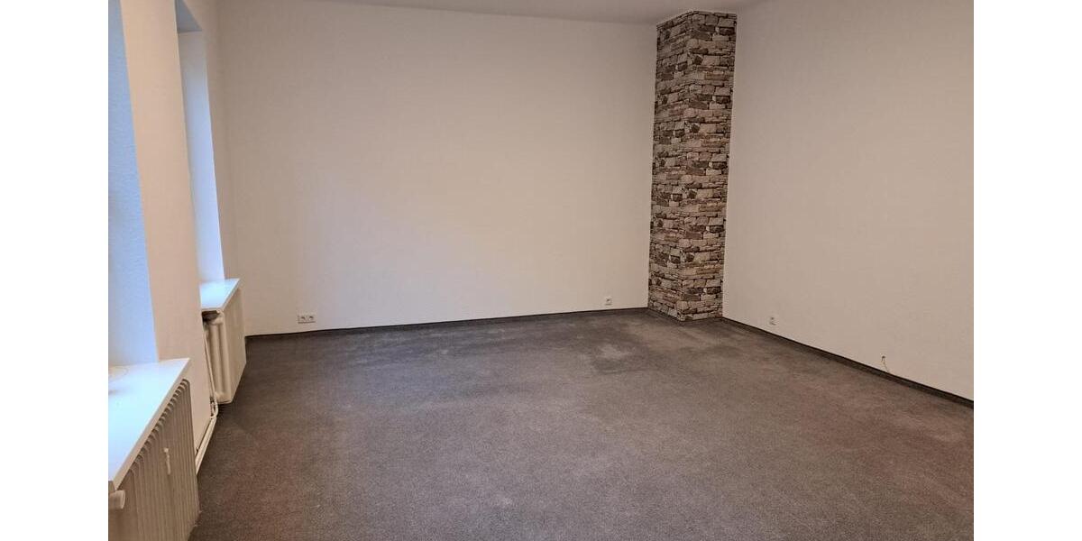 Sehr schöne 5-Zimmer-Altbauwohnung 5 zimmer