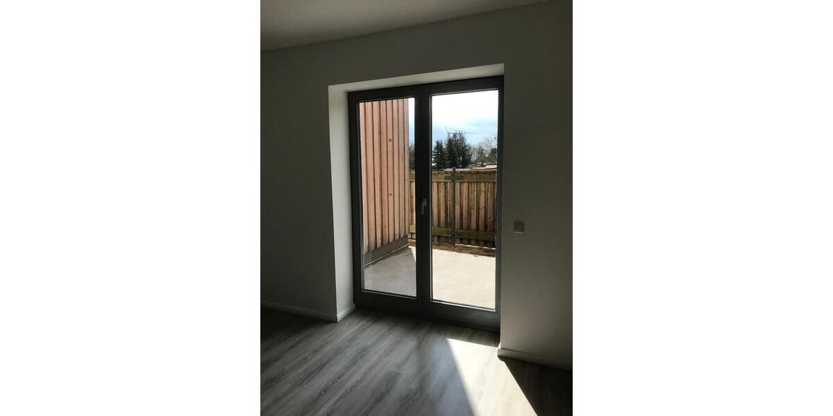 Erdgeschoßwohnung Amt Neuhaus - 3 Zimmer, 72 m&sup2;, 760&euro; | Angebot:26041121