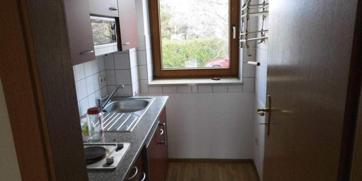 Etagenwohnung Lengenfeld - 1 Zimmer, 35 m&sup2;, 250&euro; | Angebot:23939828