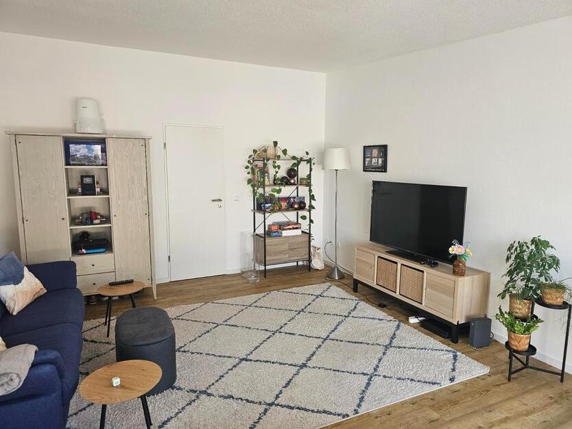 Zu vermieten: Renovierte Wohnung mit großem Balkon in Bocholt
