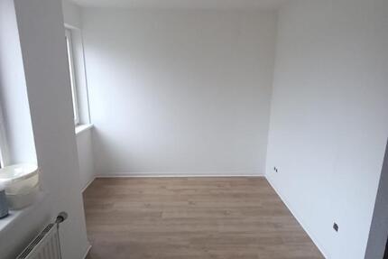 Wohnung Ludwigshafen am Rhein - 1 Zimmer, 26 m&sup2;, 590&euro; | Angebot:26252452