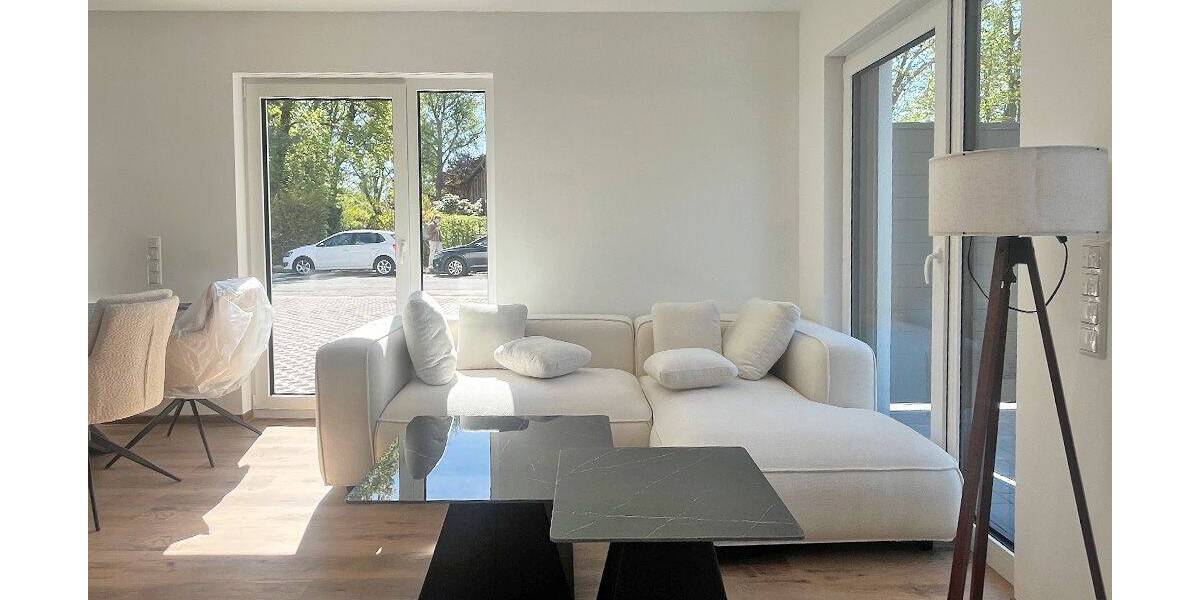 Reihenmittelhaus Hamburg Rahlstedt - 4 Zimmer, 115 m&sup2;, 2.700&euro; | Angebot:26733433