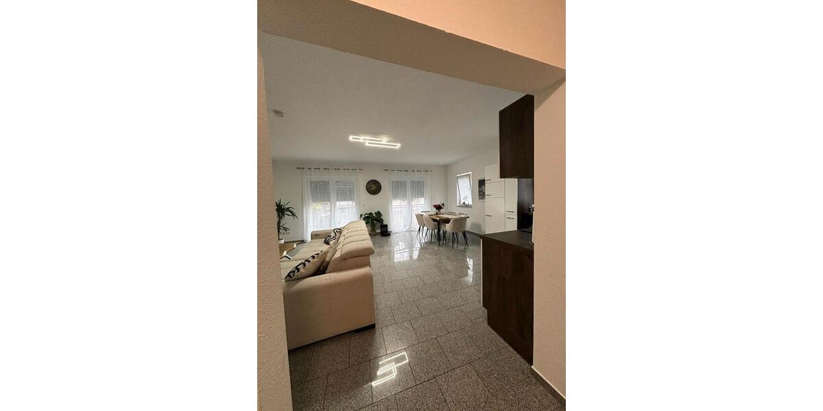 Erdgeschoßwohnung Riedstadt - 1 Zimmer, 60 m&sup2;, 750&euro; | Angebot:26491615