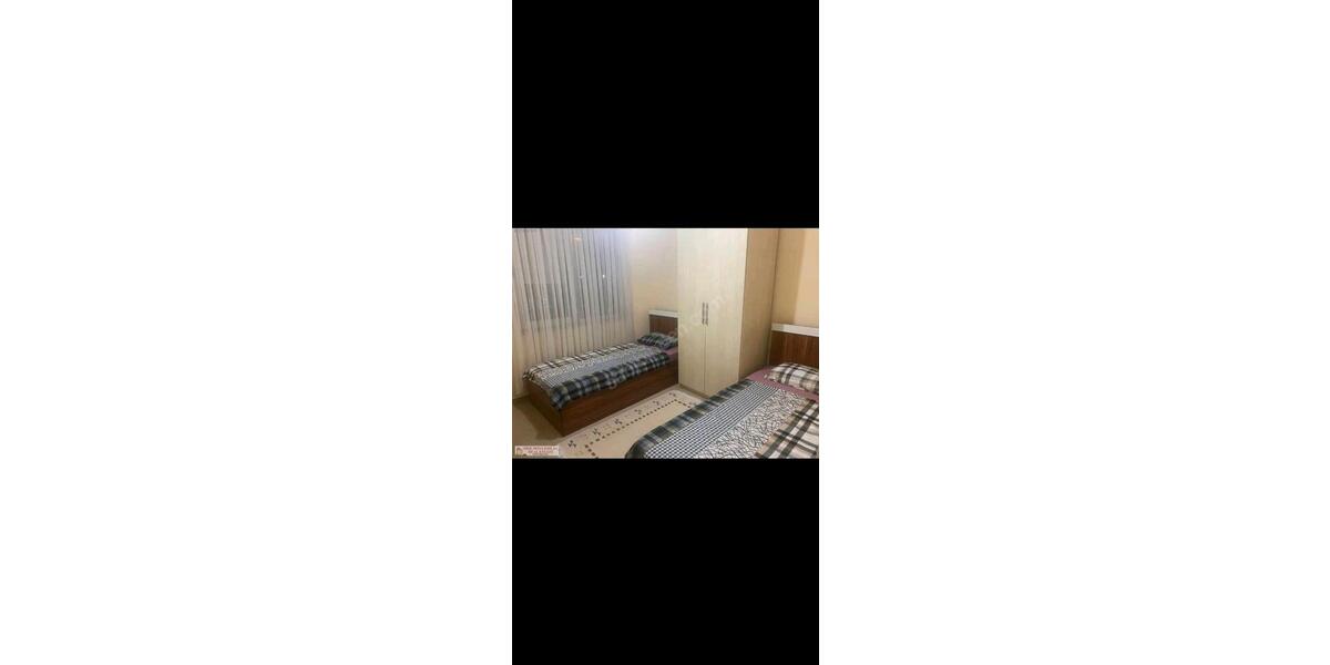 Wohnen auf Zeit Crimmitschau - 3 Zimmer, 100 m&sup2;, 17&euro; | Angebot:24222864
