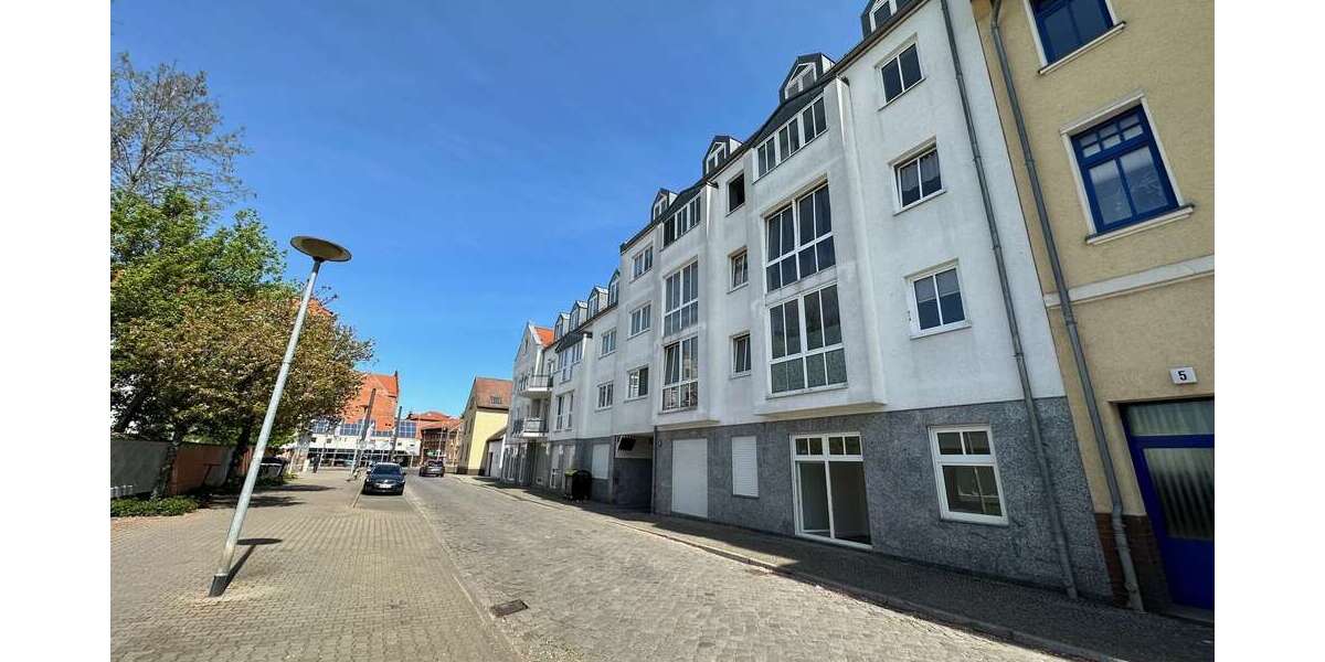 Wohnung zum Mieten in Magdburg 235 € 27 m² 1 zimmer