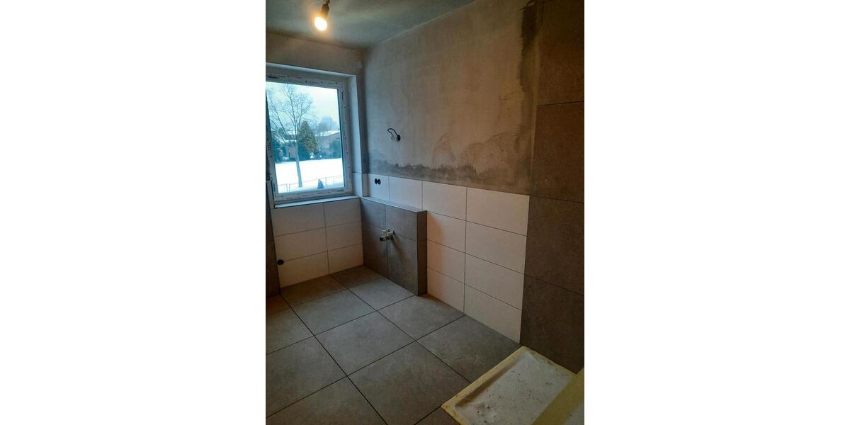 Erdgeschoßwohnung Heidenau - 3 Zimmer, 78 m&sup2;, 975&euro; | Angebot:24787842