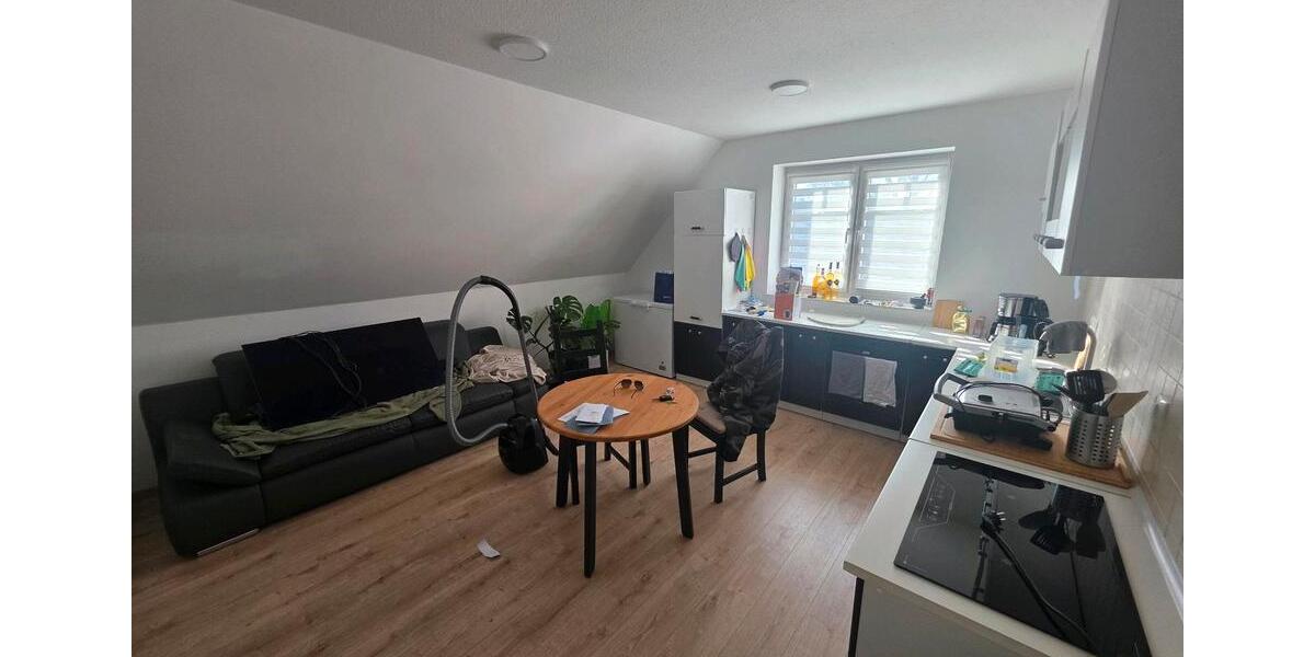 Dachgeschoßwohnung Saterland - 2 Zimmer, 50 m&sup2;, 600&euro; | Angebot:25766352