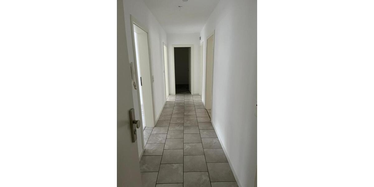 4 Zimmer Wohnung zu Vermieten 4 zimmer