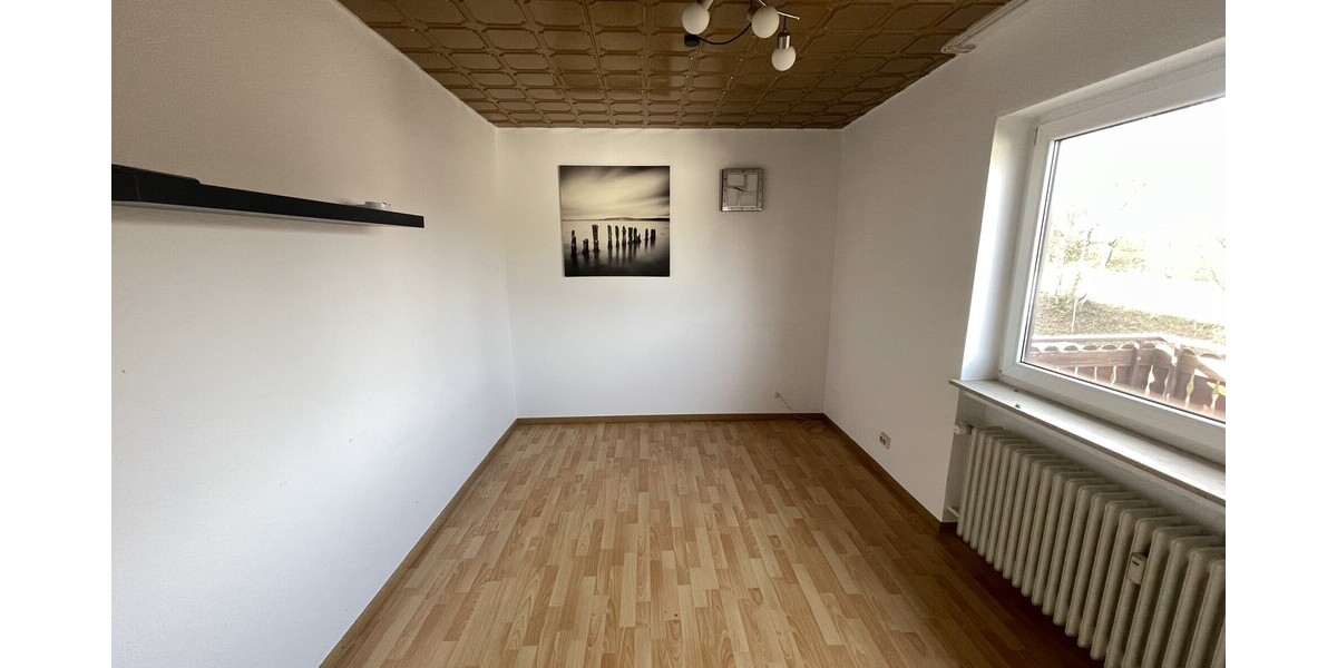 Helle 3-Zimmer-Wohnung mit Balkon und Garage - 4- Königswinter Ittenbach | Angebot:25717937