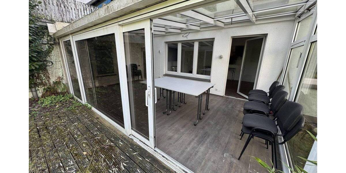 Etagenwohnung Borgholzhausen - 1 Zimmer, 190 m&sup2;, 2.200&euro; | Angebot:26820877