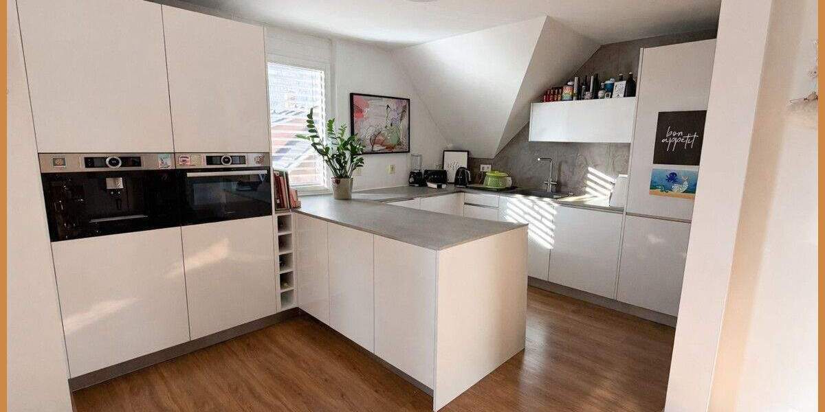 Stilvoll wohnen im Herzen der Zeller Altstadt-exklusive 4,5-Zimmer-Wohnung ab 1. April zu mieten ! 4 zimmer