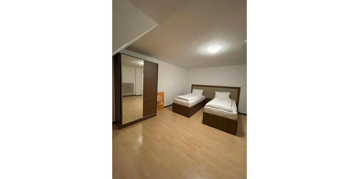 Gewerbeobjekt Hallbergmoos - 1.500&euro; | Angebot:26690526
