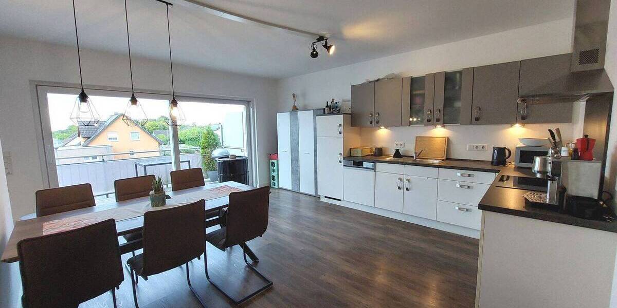 Etagenwohnung Bitburg - 4 Zimmer, 121 m&sup2;, 1.190&euro; | Angebot:25693099
