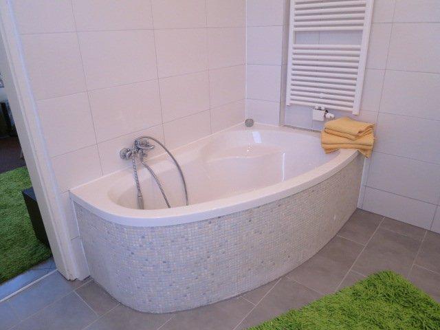 Etagenwohnung Jembke - 2.5 Zimmer, 117 m&sup2;, 950&euro; | Angebot:26019370