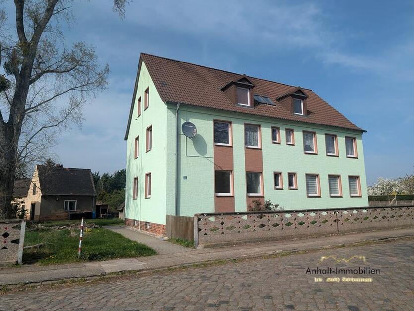 Ruhig gelegene 3-RaumWohnung im Hochparterre mit Gartennutzung