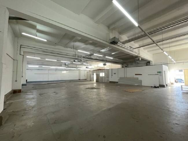 Gewerbeobjekt Potsdam Drewitz - 3.300&euro; | Angebot:23976795